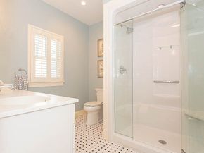 20 White Oaks Lane 20, Reading MA 01867