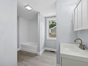 139 Lincoln St, Worcester MA 01605