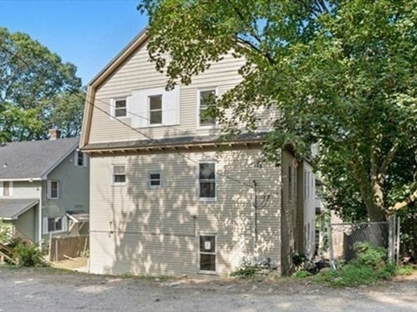 139 Lincoln St, Worcester MA 01605