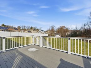 18 Downy Cir, Fitchburg MA 01420