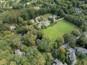 16 Livermore Lane, Weston MA 02493
