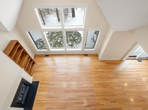 16 Livermore Lane, Weston MA 02493