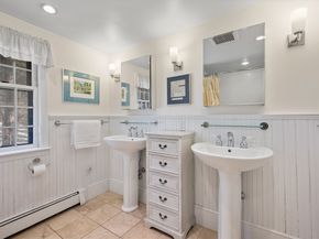 6 Brewster Rd, Wayland MA 01778