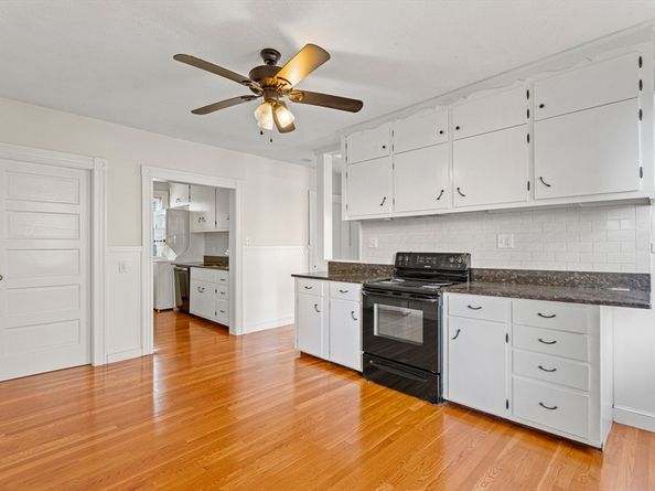 15 Sturgis Street, Woburn MA 01801