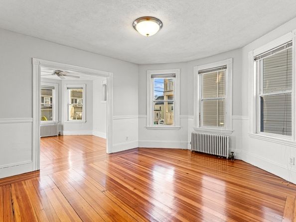 15 Sturgis Street, Woburn MA 01801