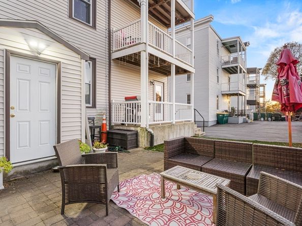 15 Sturgis Street, Woburn MA 01801