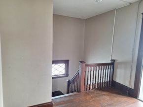 70 Sterling St, Worcester MA 01610