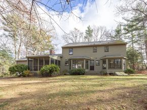 11 Garry Dr, Medfield MA 02052