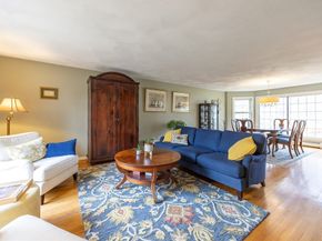 11 Garry Dr, Medfield MA 02052