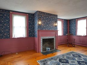 144 Seven Bridge Rd, Lancaster MA 01523