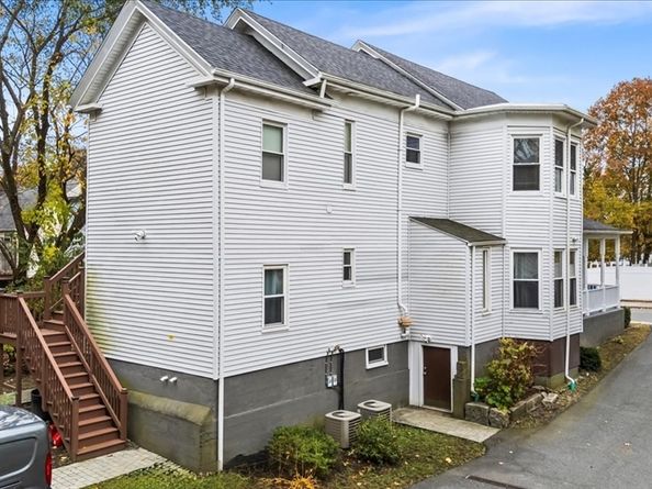 2-4 Garfield  Ave 1, Boston MA 02136