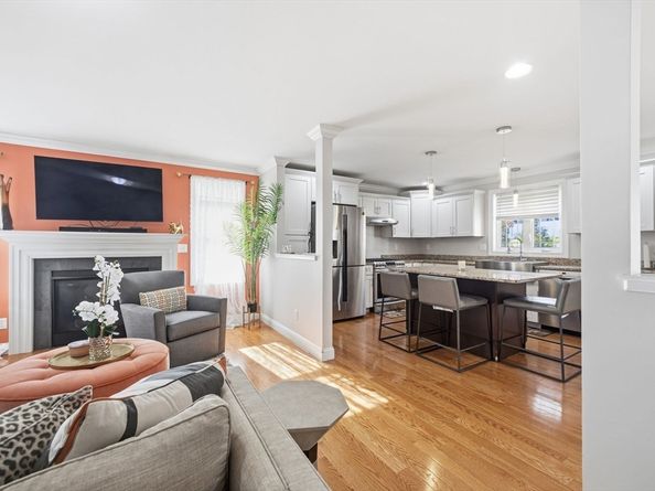 1 Atwood Ln, Groveland MA 01834