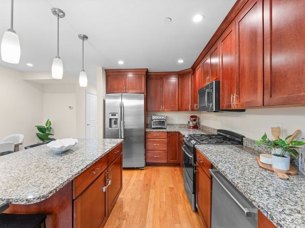 127 Harvey Street 127, Cambridge MA 02140