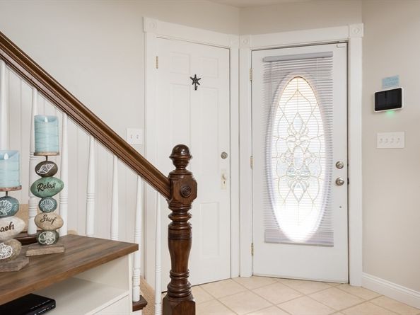 12 Grove St, Wareham MA 02532