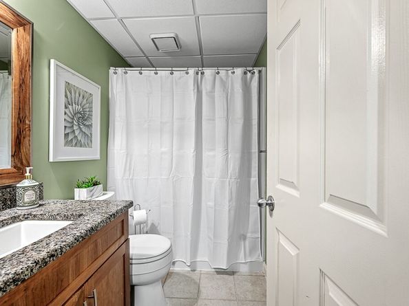 91 Jimney Dr 91, Westford MA 01886