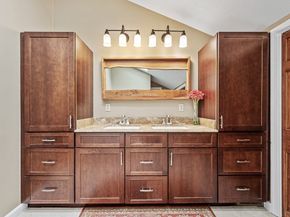 91 Jimney Dr 91, Westford MA 01886