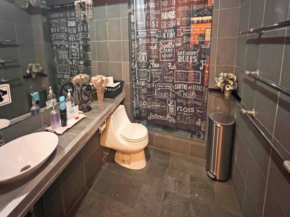 30 Fenway 1, Boston MA 02215