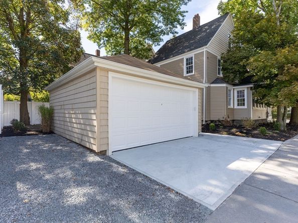 4 Remick Terrace 4, Newton MA 02458