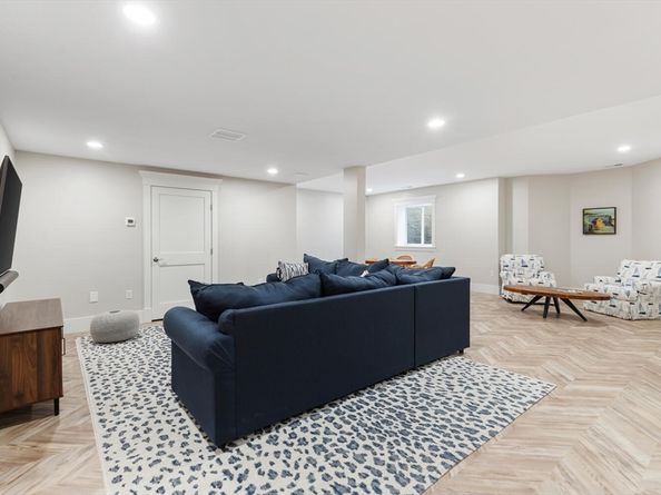 19 Gershon Way 1, Winchester MA 01890