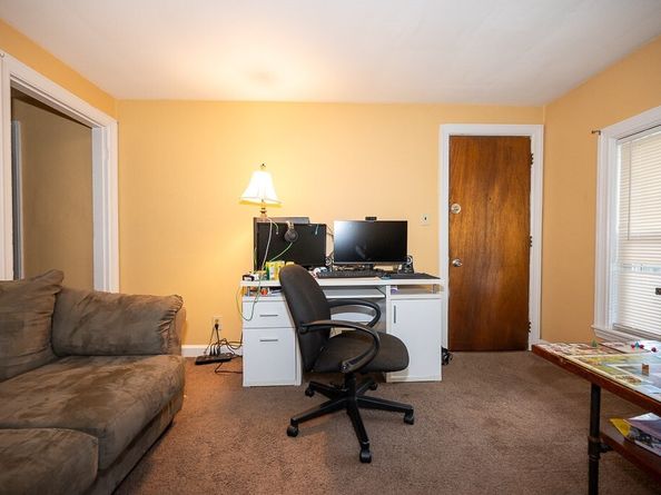 128 & 128 1/2 Elm St, Southbridge MA 01550