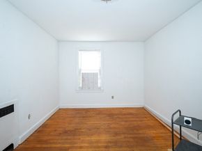 128 & 128 1/2 Elm St, Southbridge MA 01550