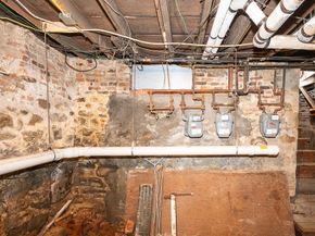 128 & 128 1/2 Elm St, Southbridge MA 01550