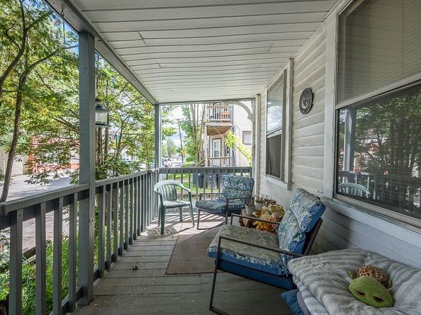 128 & 128 1/2 Elm St, Southbridge MA 01550