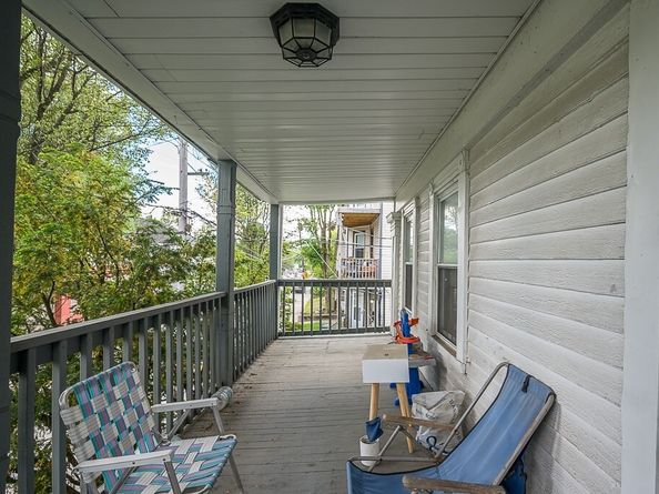 128 & 128 1/2 Elm St, Southbridge MA 01550