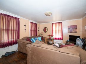 128 & 128 1/2 Elm St, Southbridge MA 01550