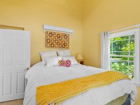 6 North Rd, Mattapoisett MA 02739