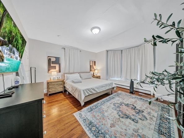 28 Richards St, Worcester MA 01603