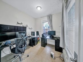 28 Richards St, Worcester MA 01603