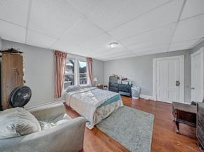 28 Richards St, Worcester MA 01603