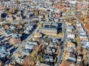 28 Richards St, Worcester MA 01603