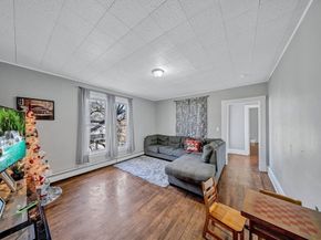 28 Richards St, Worcester MA 01603