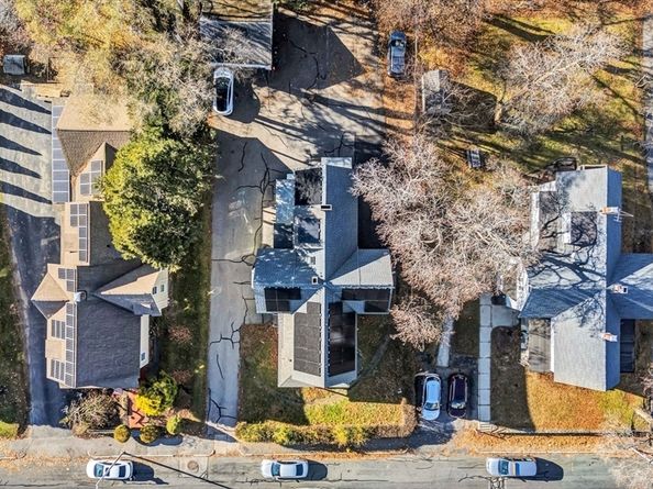 28 Richards St, Worcester MA 01603