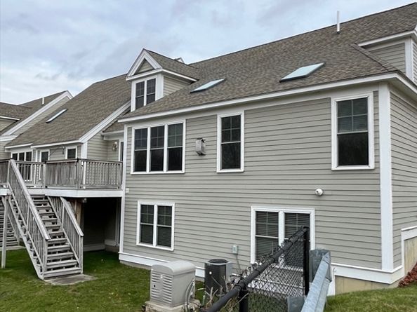 1 Canton Ct 35, Grafton MA 01536