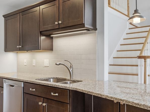 1 Canton Ct 35, Grafton MA 01536