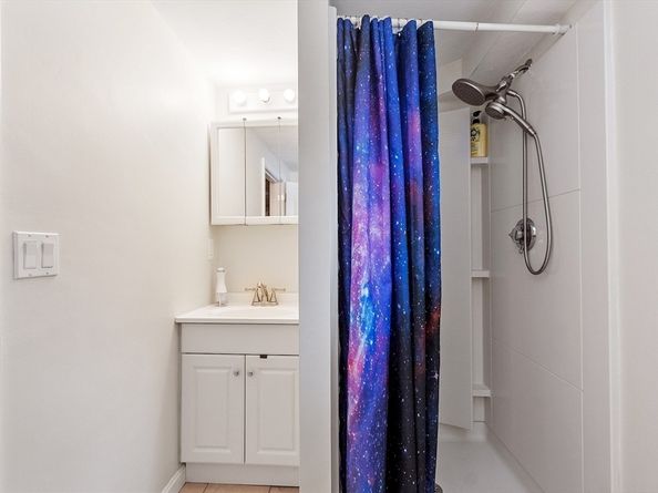 2 Edith Rd, Hudson MA 01749