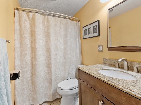 2 Edith Rd, Hudson MA 01749