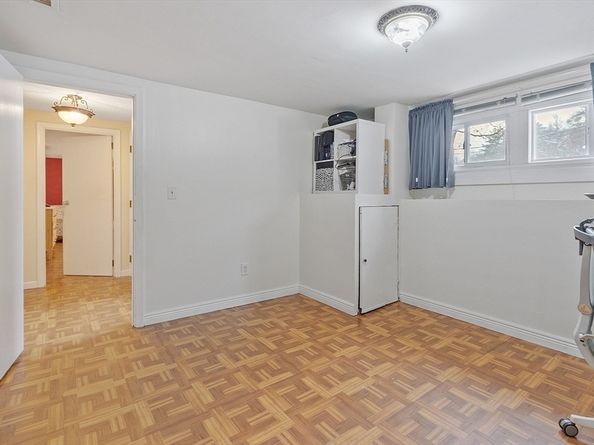 2 Edith Rd, Hudson MA 01749