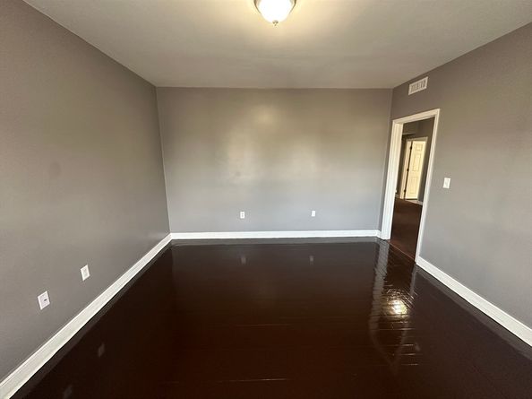 12 Hiawatha, Boston MA 02126