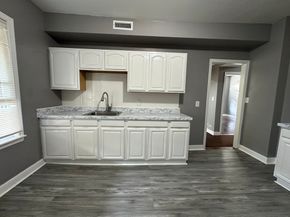 12 Hiawatha, Boston MA 02126