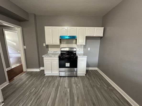 12 Hiawatha, Boston MA 02126