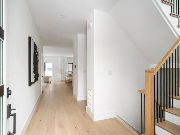 224 Auburn St A, Newton MA 02466