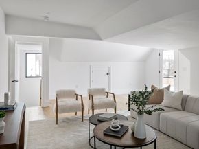 224 Auburn St A, Newton MA 02466