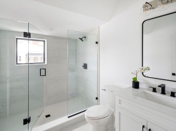 224 Auburn St A, Newton MA 02466