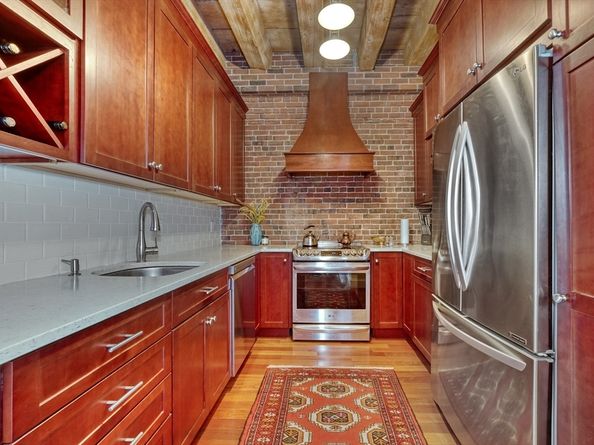 28-32 Atlantic Avenue 424, Boston MA 02110