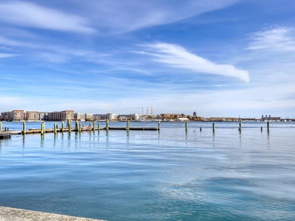 28-32 Atlantic Avenue 424, Boston MA 02110