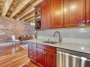 28-32 Atlantic Avenue 424, Boston MA 02110